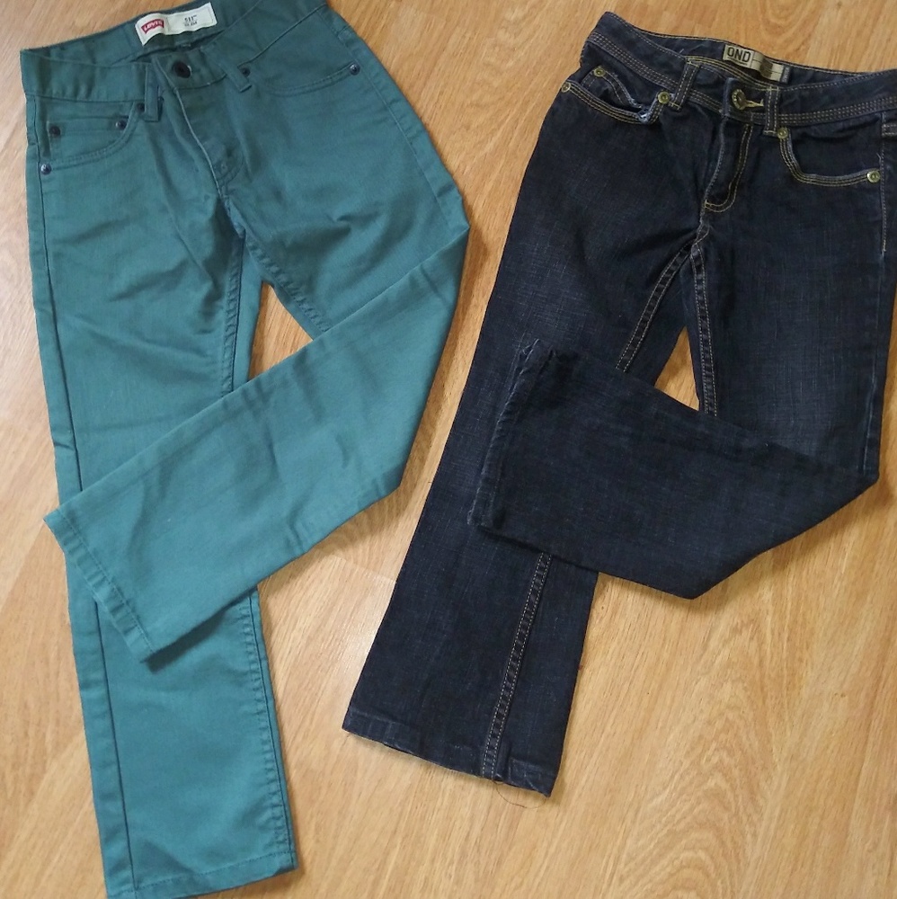 Boys Levi's and Uno